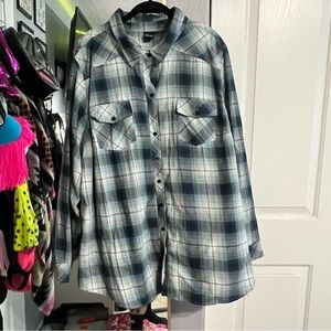 Torrid Disney Peter Pan Blue Button Down Flannel